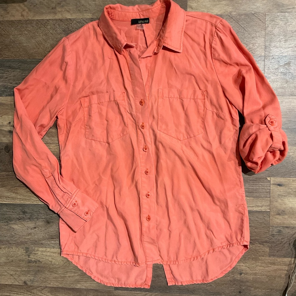 Renuar Women’s Coral Button-Up Shirt with sleeve button tabs Size Medium